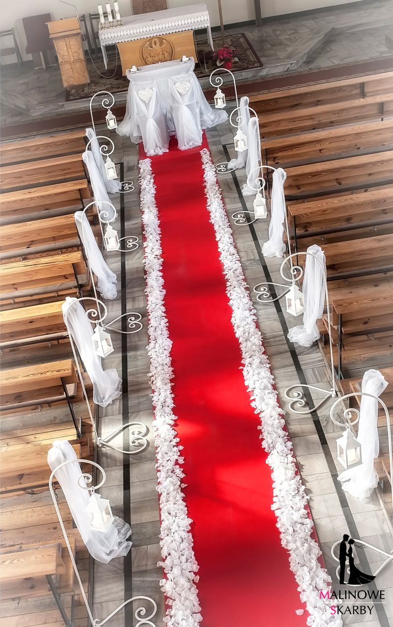 DO ŚLUBU PO CZERWONYM DYWANIE- ELEGANCJA CZY PRZESADA?
