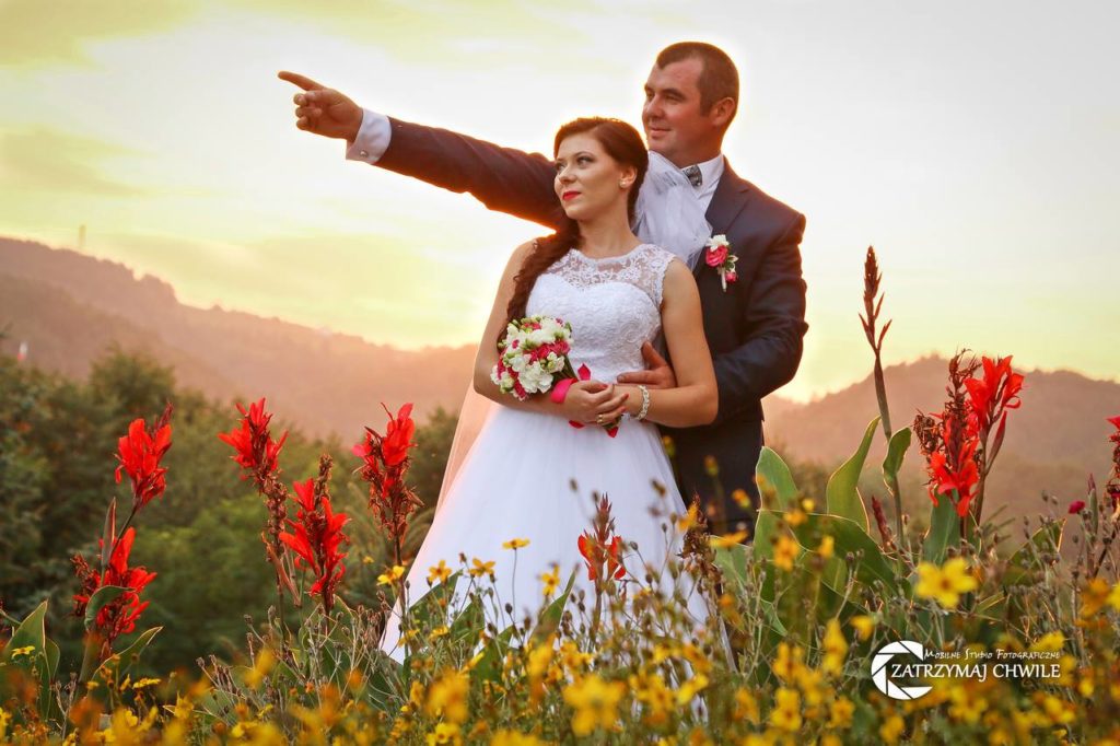GORĄCA SESJA ŚLUBNA W ŚRODKU UPALNEGO LATA (zdjęcie 7)